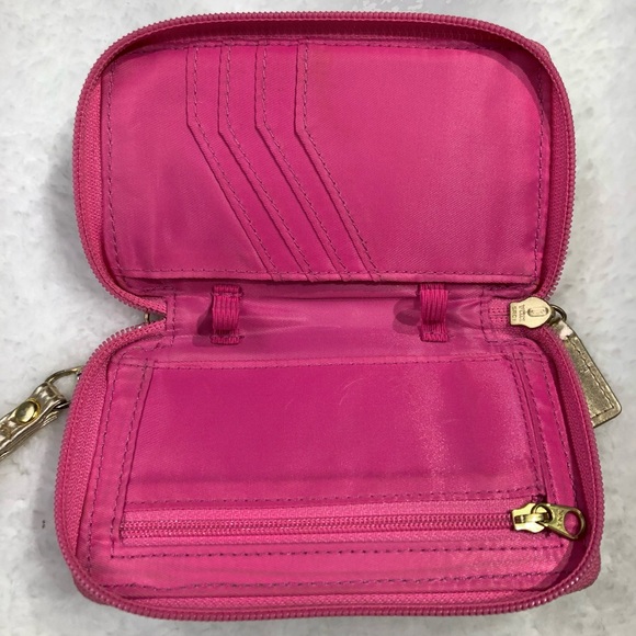 Lilly Pulitzer Sorority Carded ID Wristlet - Picture 3 of 5